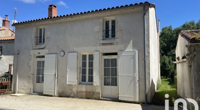Maison 4 pièces de 85 m² à Rosnay (85320)