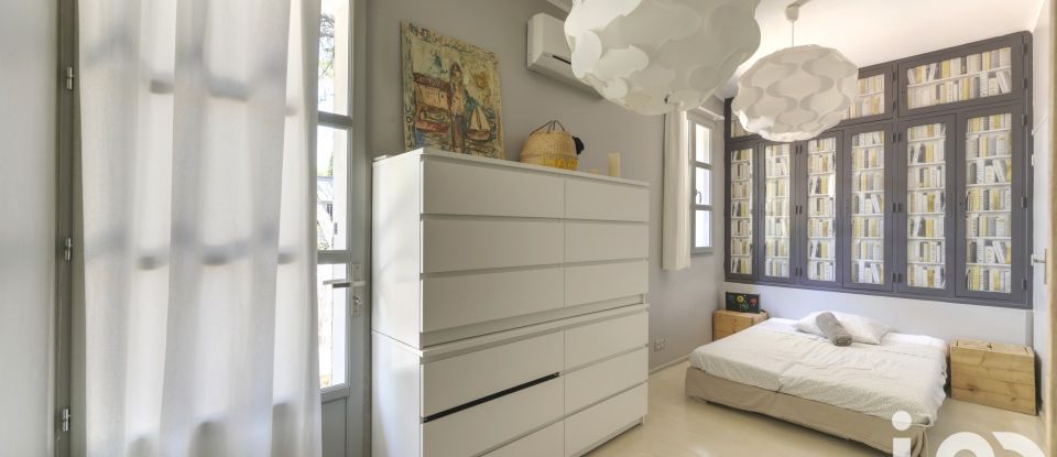 Mas 9 rooms of 230 m² in Nîmes (30900)
