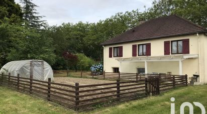 Traditional house 5 rooms of 90 m² in Saint-Germain-du-Bois (71330)