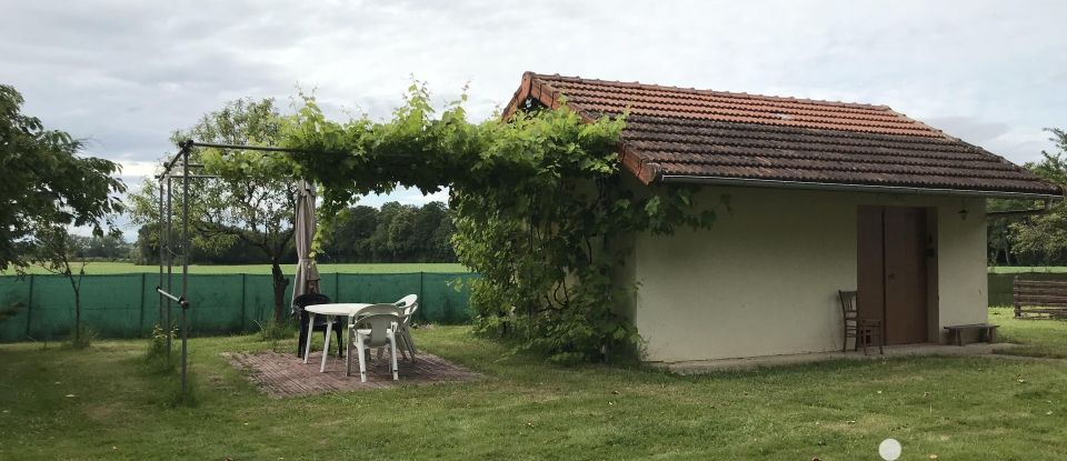 Maison traditionnelle 5 pièces de 90 m² à Saint-Germain-du-Bois (71330)