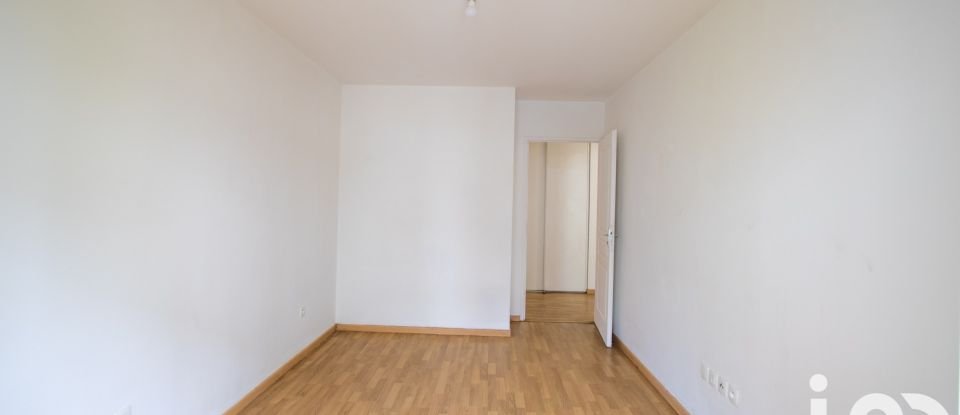 Appartement 3 pièces de 61 m² à Pantin (93500)