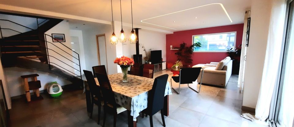 Maison 5 pièces de 142 m² à Laillé (35890)