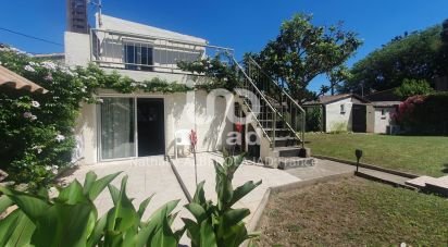 Maison 6 pièces de 135 m² à Canet (11200)