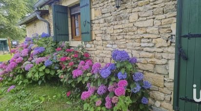 House 10 rooms of 260 m² in Sarlat-la-Canéda (24200)