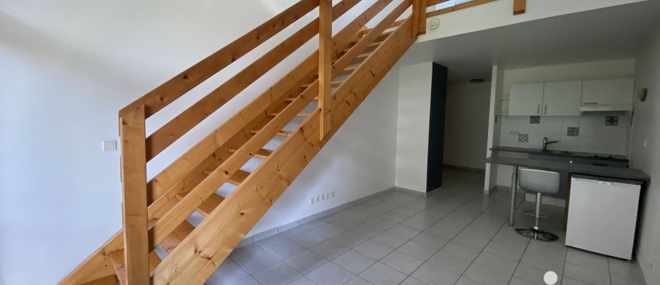 Maison 13 pièces de 348 m² à Bresson (38320)