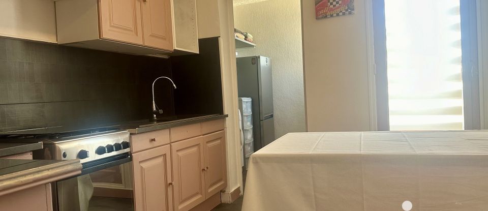 Appartement 5 pièces de 95 m² à Narbonne (11100)