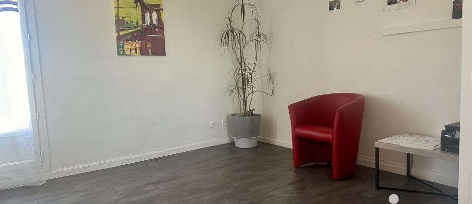 Appartement 5 pièces de 95 m² à Narbonne (11100)