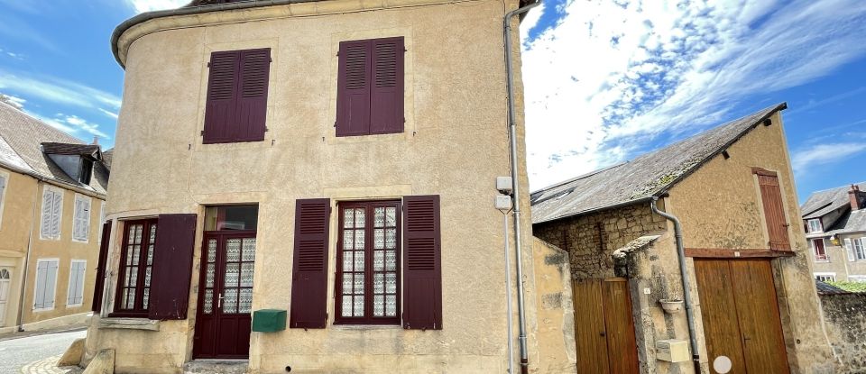 Immeuble de 199 m² à Moulins-Engilbert (58290)