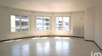 Appartement 3 pièces de 65 m² à Saint-Raphaël (83700)