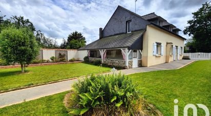 House 7 rooms of 200 m² in Melesse (35520)