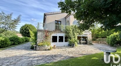 Maison 6 pièces de 128 m² à Saint-Sernin (07200)