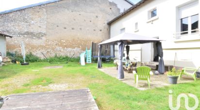 Maison de village 6 pièces de 122 m² à Ourches-sur-Meuse (55190)