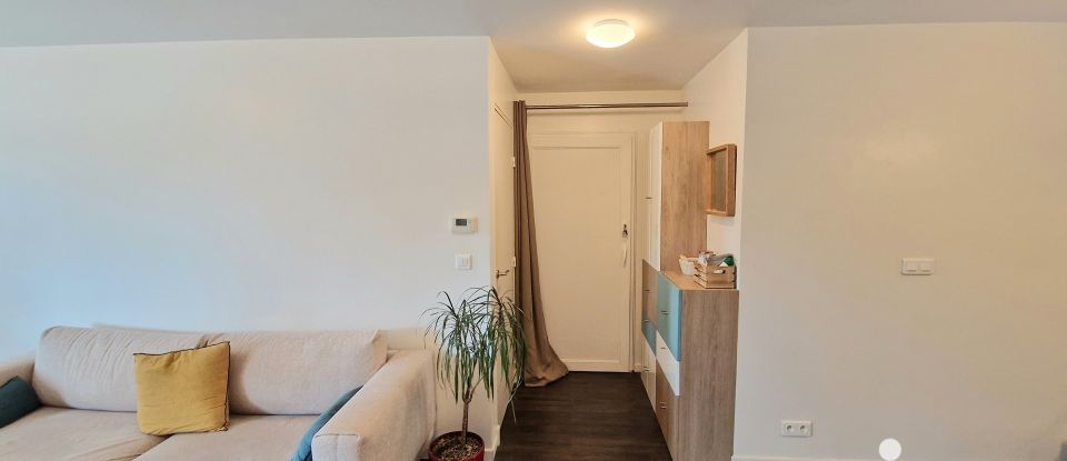 Appartement 3 pièces de 67 m² à Antibes (06600)
