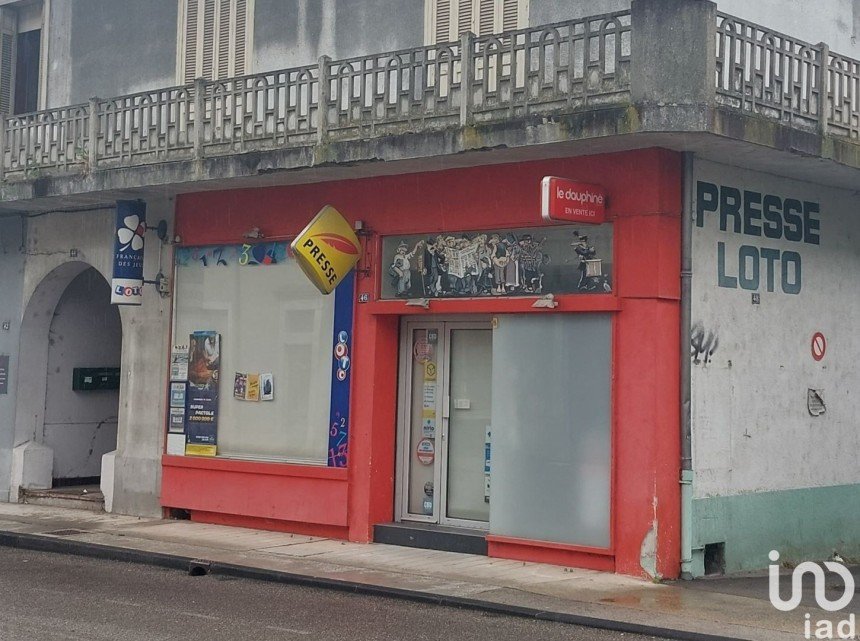 Business premises of 50 m² in Lalevade-d'Ardèche (07380)