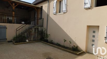 Traditional house 6 rooms of 128 m² in Désertines (03630)