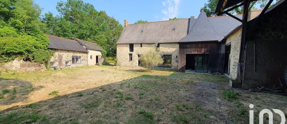 Longere 5 rooms of 268 m² in Val-d'Izé (35450)