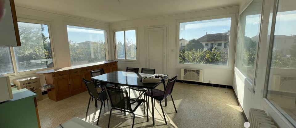 Maison traditionnelle 8 pièces de 180 m² à Suze-la-Rousse (26790)