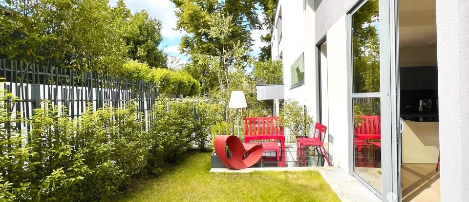 Triplex 5 pièces de 151 m² à Garches (92380)