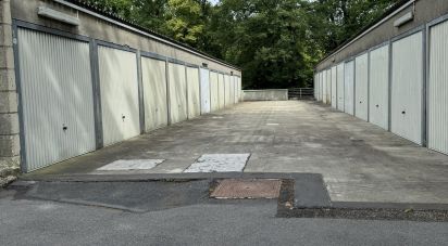 Parking/garage/box de 15 m² à - (78170)