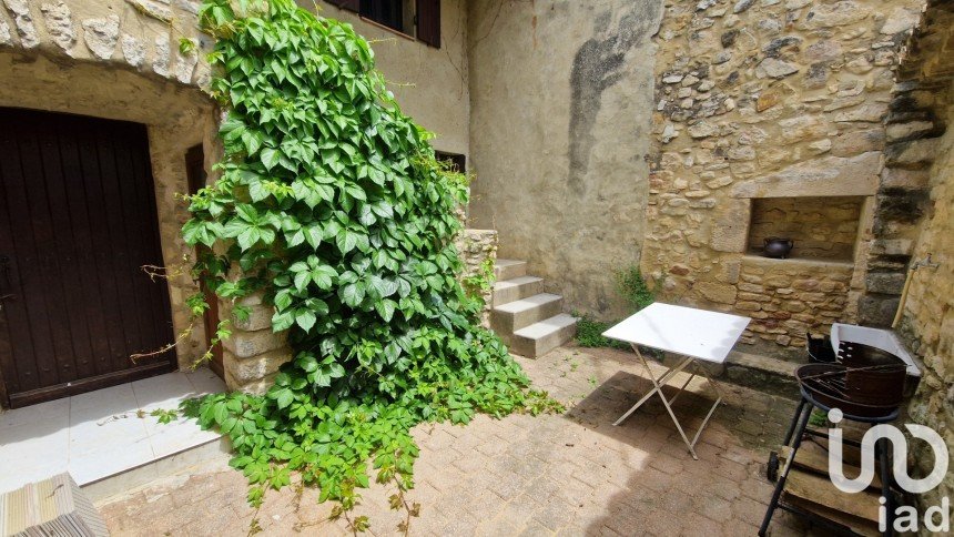 Maison de village 4 pièces de 73 m² à Saint-Gervais (30200)