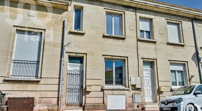 House 3 rooms of 60 m² in Pauillac (33250)