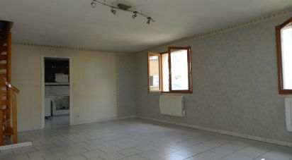 Maison 4 pièces de 90 m² à Fresnes-sur-Marne (77410)