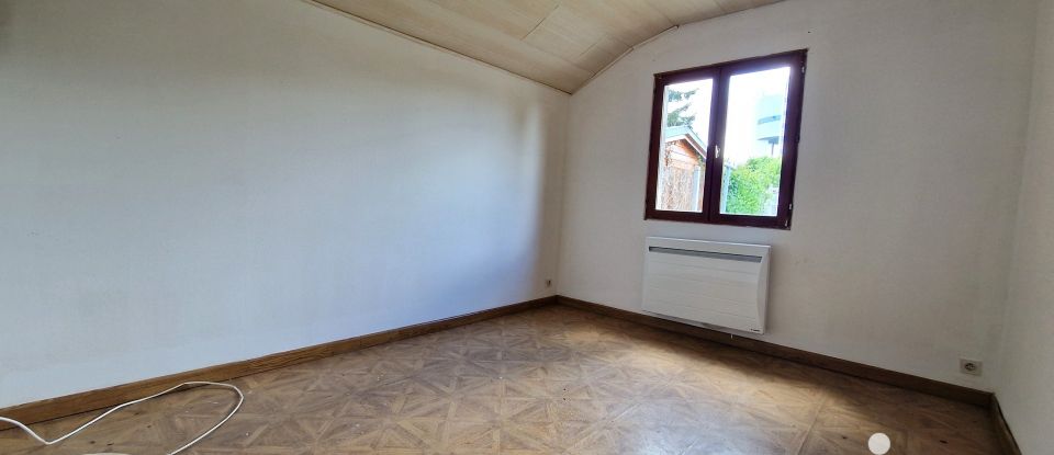 House 5 rooms of 117 m² in Troyes (10000)