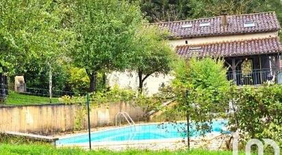 Country house 4 rooms of 117 m² in Saint-Céré (46400)