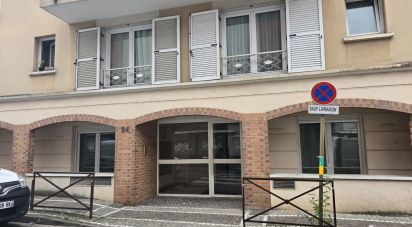 Appartement 2 pièces de 52 m² à Viry-Châtillon (91170)