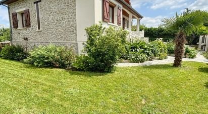 Traditional house 6 rooms of 110 m² in Brie-Comte-Robert (77170)