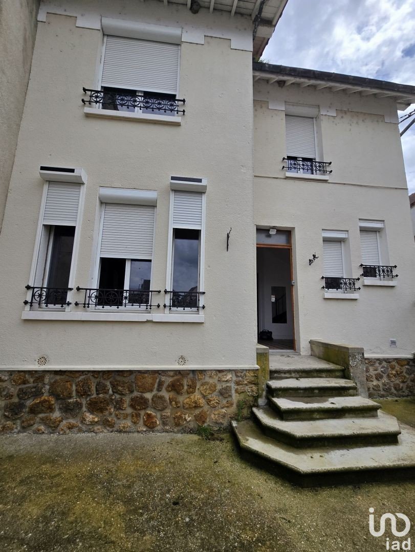 Maison 6 pièces de 139 m² à Dormans (51700)