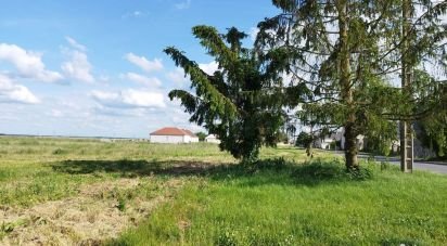 Land of 878 m² in Sougy (45410)