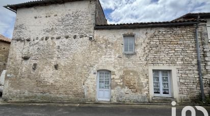 Maison de ville 4 pièces de 47 m² à Celles-sur-Belle (79370)