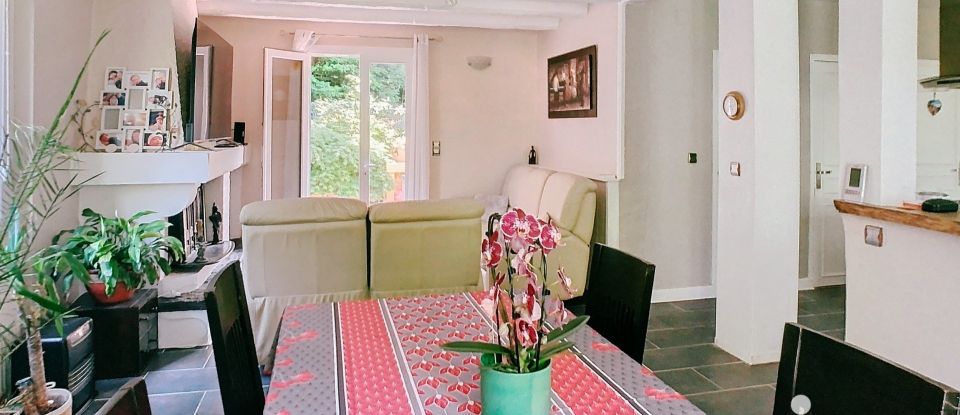 House 14 rooms of 325 m² in Sarlat-la-Canéda (24200)