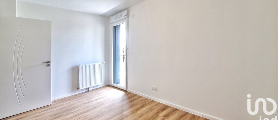 Appartement 4 pièces de 84 m² à Vannes (56000)