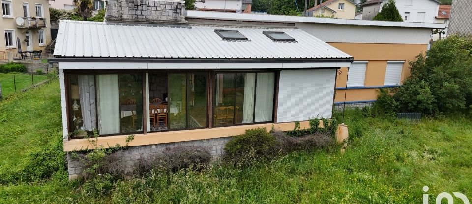 Maison 6 pièces de 220 m² à Lavelanet (09300)