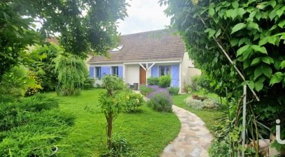 Traditional house 5 rooms of 122 m² in Mandres-les-Roses (94520)