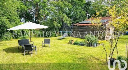 Village house 4 rooms of 95 m² in YEVRE-LE-CHÂTEL (45300)