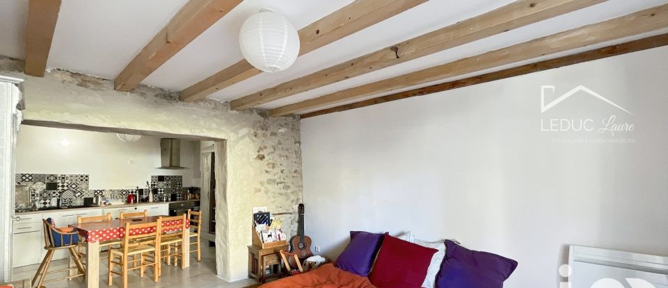 Village house 5 rooms of 183 m² in Saint-André-de-Roquepertuis (30630)