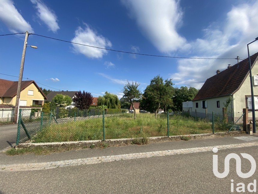 Land of 885 m² in Walbourg (67360)