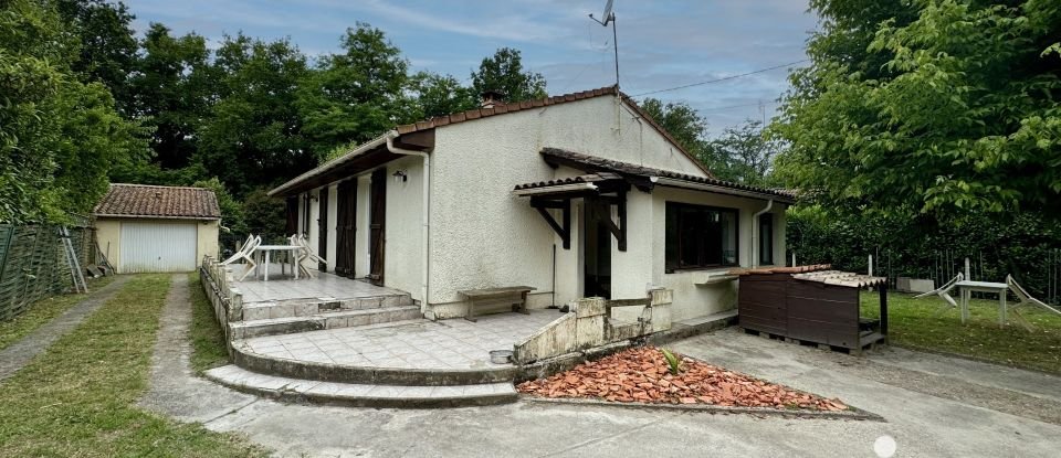 House 4 rooms of 88 m² in Virsac (33240)