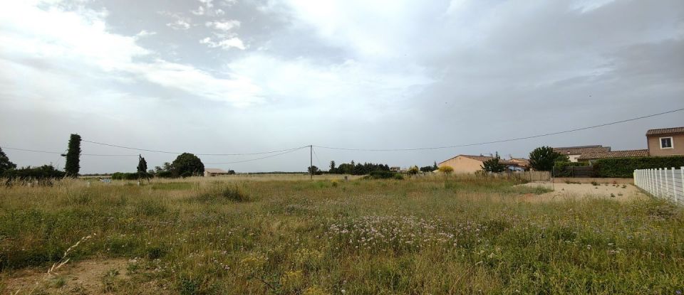 Land of 996 m² in Puimoisson (04410)