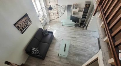 Apartment 1 room of 38 m² in Nîmes (30900)