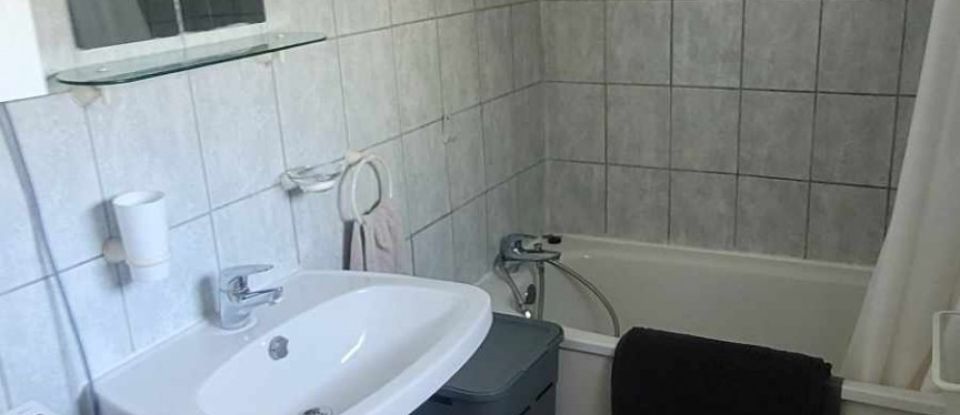 Appartement 1 pièce de 38 m² à Nîmes (30900)