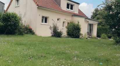 House 5 rooms of 109 m² in Mouflers (80690)
