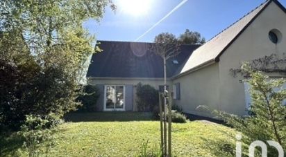 House 8 rooms of 227 m² in Thouaré-sur-Loire (44470)