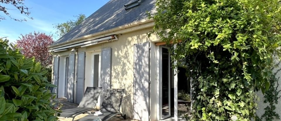 Maison 8 pièces de 227 m² à Thouaré-sur-Loire (44470)