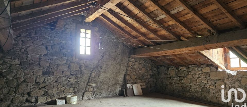 Maison 5 pièces de 128 m² à Vocance (07690)