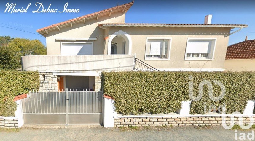 House 7 rooms of 200 m² in La Tremblade (17390)