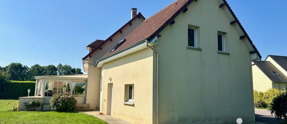 House 8 rooms of 248 m² in Fontaine-Étoupefour (14790)